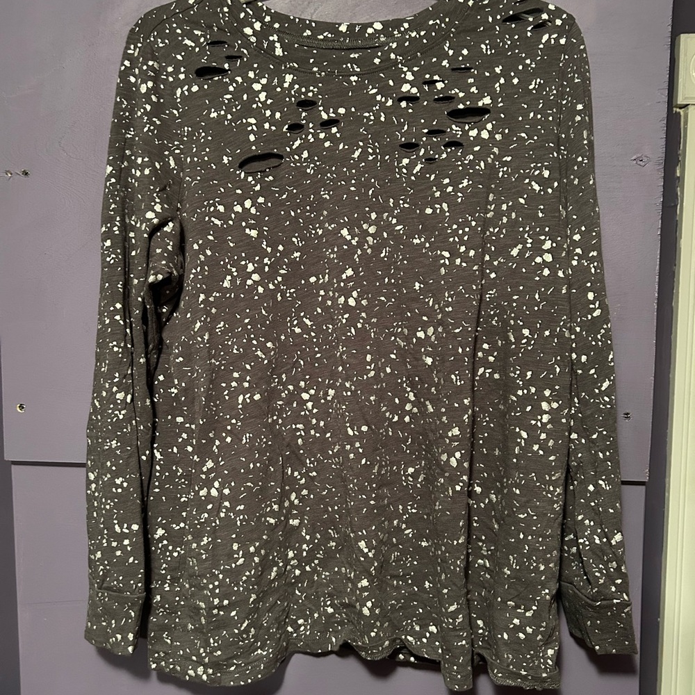 Torrid Black and White Speckled Distressed Top